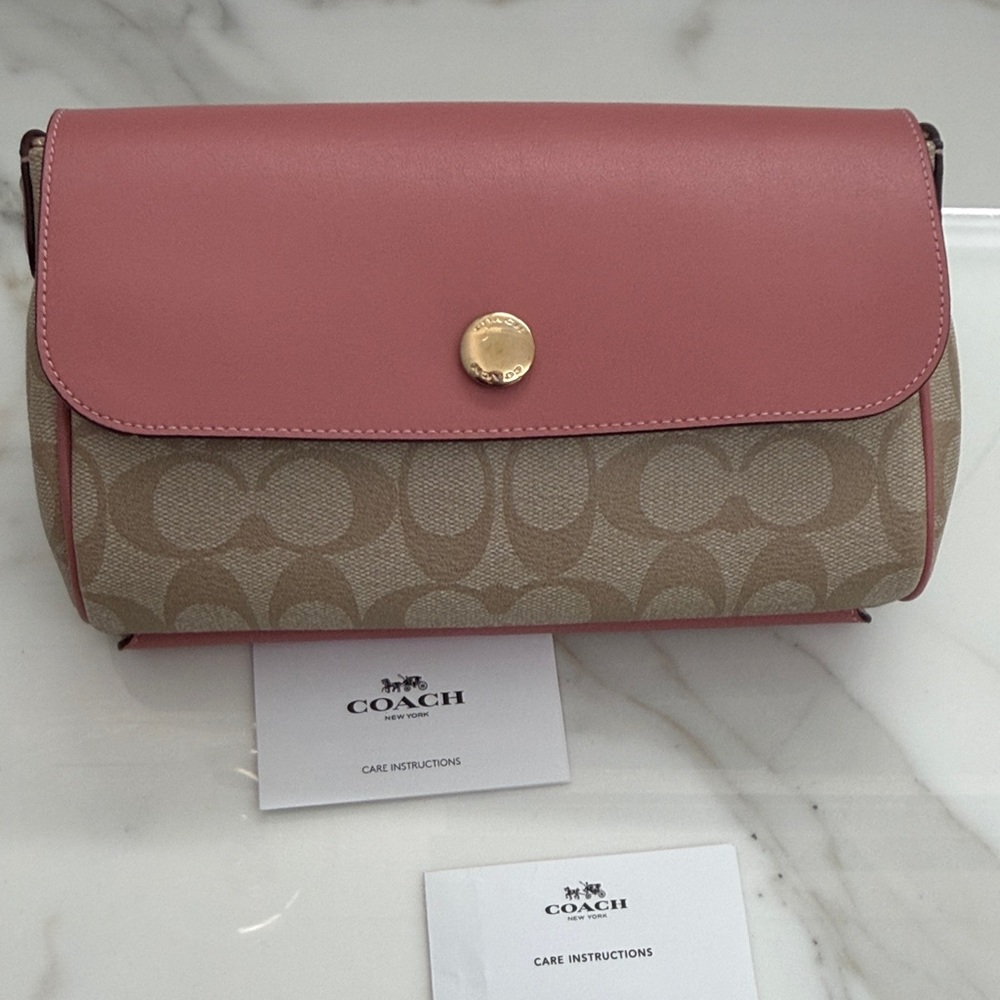 Coach Beige and White Leather Clutch
